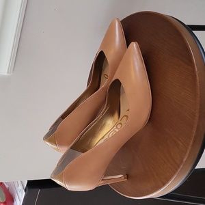 Sam Edelman Tan Pumps - ORELLA